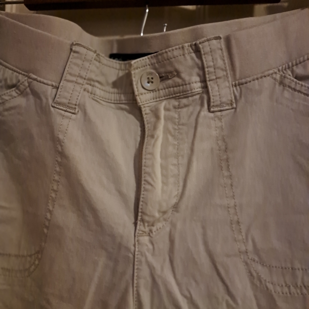 Lee relaxed shorts size 10 medium - Picture 3 of 9